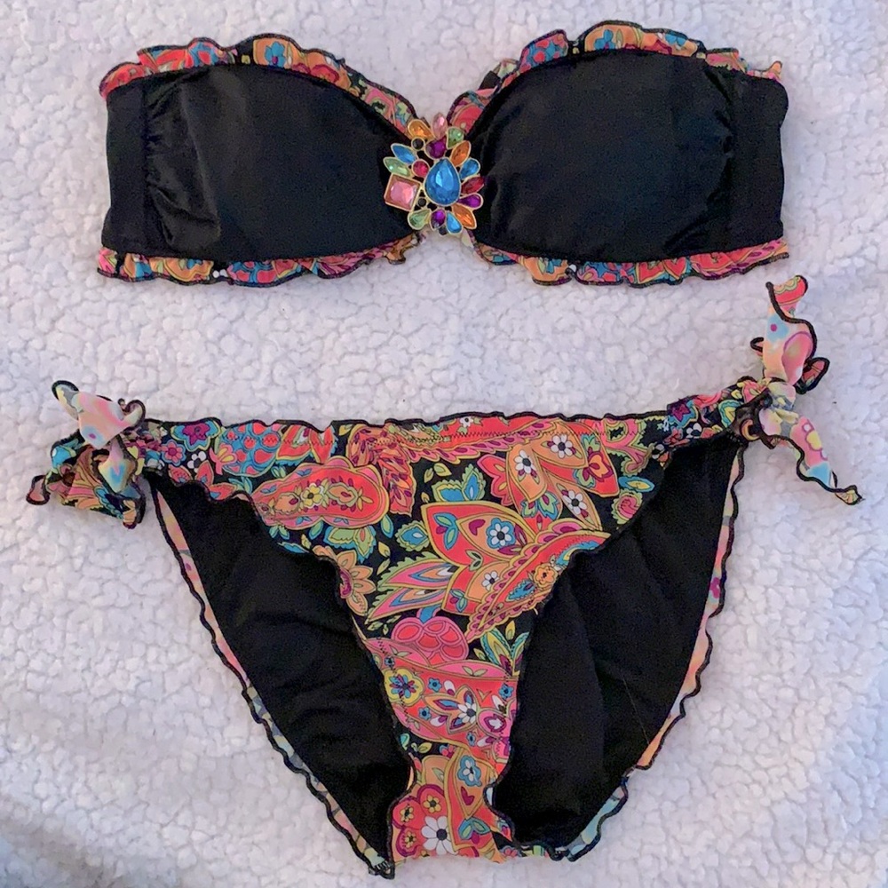 Victoria’s Secret paisley bikini